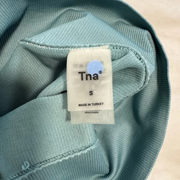 TNA Ribbed High-Waisted Biker Shorts - Picture 4 of 6